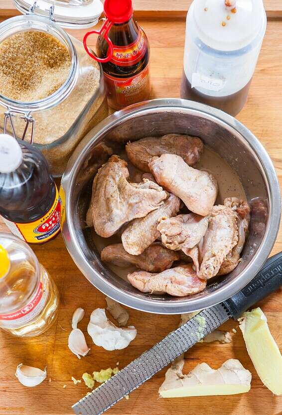 עגולות ושמנמנות. כתיתות אסיאתיות // צילום וסטיילינג: איתיאל ציון